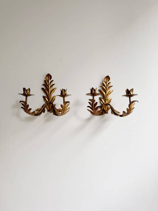 Vintage Pair of Gilt Leaf Tole Candle Sconces - Image 2