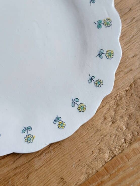 Dorotea Ceramics Scallop Edge Plate - Image 2